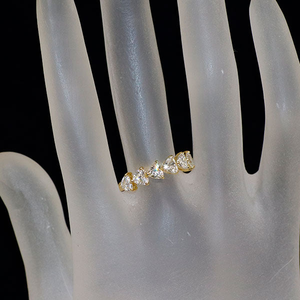 新品 K18YG ハートシェイプカットダイヤモンド リング D1.50ct 【エスコレ】 ハーフエタニティ