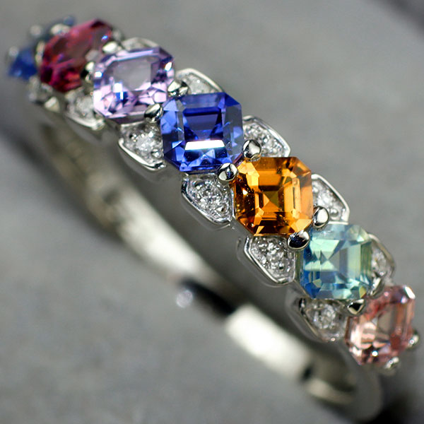 新品 Pt900 アッシャーカット マルチカラーサファイア ダイヤモンド リング 1.23ct D0.05ct 希少石 レアストーン【エスコレ】