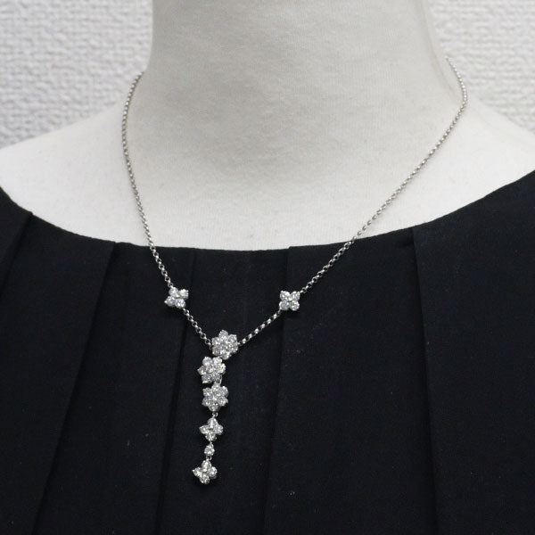 K18WG ダイヤモンド ペンダントネックレス 4.01ct フラワー
