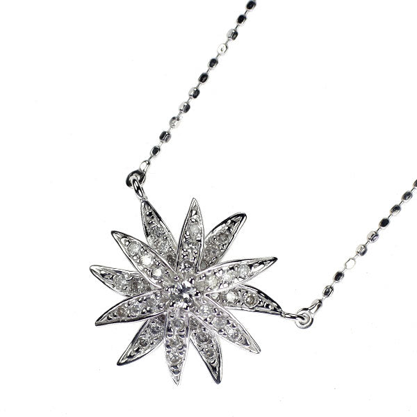 K18WG ダイヤモンド ペンダントネックレス 0.21ct フラワー