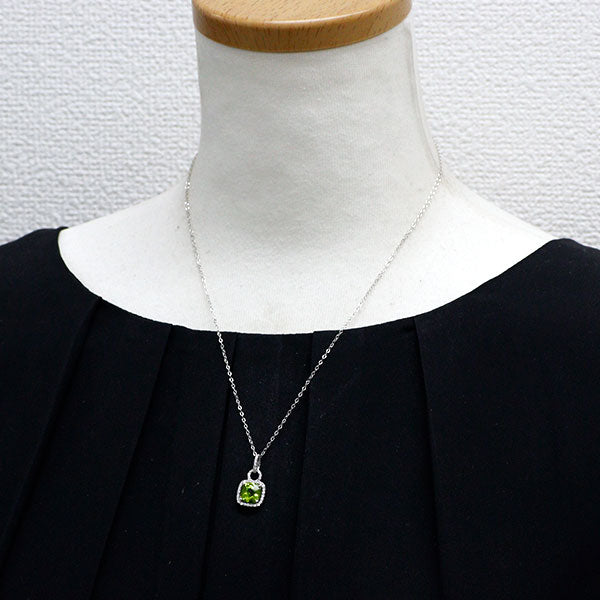 K18WG チェッカーカット ペリドット ダイヤモンド ペンダントネックレス 2.19ct D0.22ct