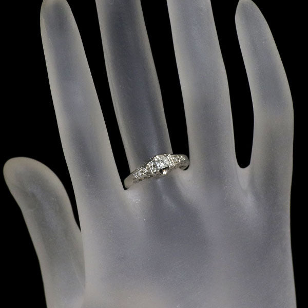 Pt900 プリンセスカット ダイヤモンド リング 0.20ct D0.21ct