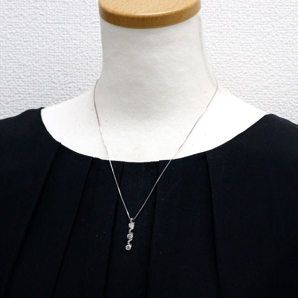K18WG  ストリングホール ダイヤモンド ペンダントネックレス 1.00ct スリーストーン