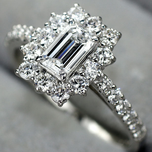 新品 Pt950 GIA鑑定書付 最高級エメラルドカットダイヤモンド リング 0.47ct D FL D0.63ct 【エスコレ】