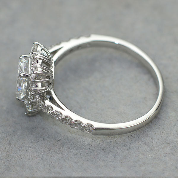 新品 Pt950 GIA鑑定書付 最高級品質ラディアントカットダイヤモンド リング 0.71ct D IF D0.63ct 【エスコレ】