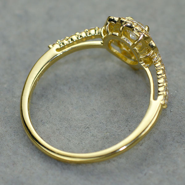 新品 K18YG 最高級ペアシェイプダイヤモンド リング 0.30ct D IF D0.28ct 希少石 レアストーン【エスコレ】
