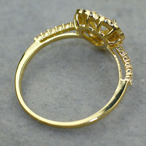 新品 K18YG 最高級ハートシェイプダイヤモンド リング 0.31ct D IF D0.28ct 希少石 レアストーン【エスコレ】