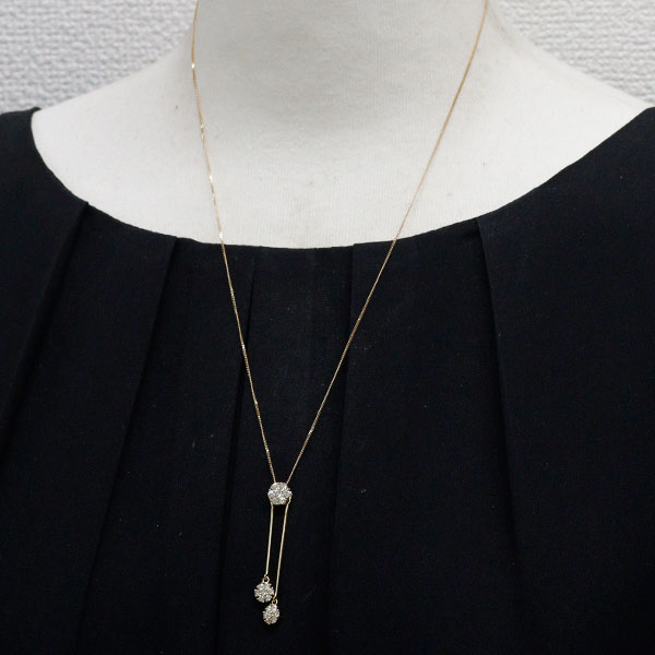 K18YG ダイヤモンド ペンダントネックレス 0.83ct フラワー