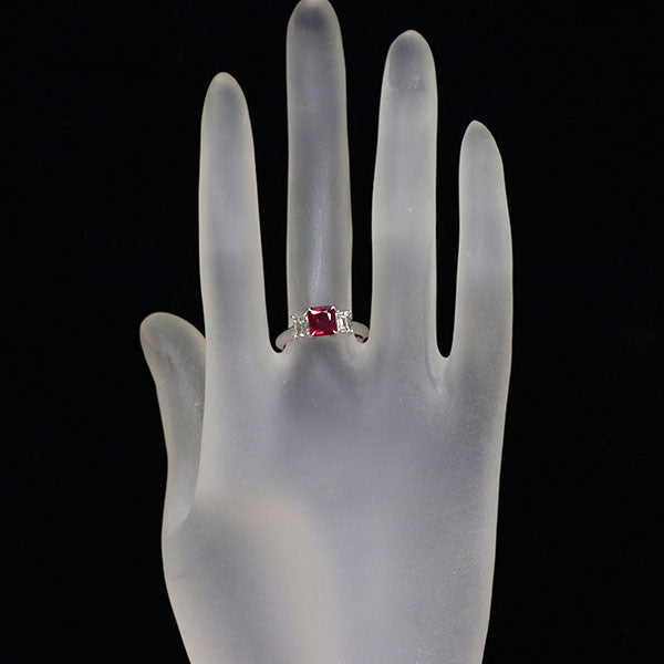 Pt900 ビルマ/ミャンマー産 ルビー ダイヤモンド リング 1.35ct D0.63ct