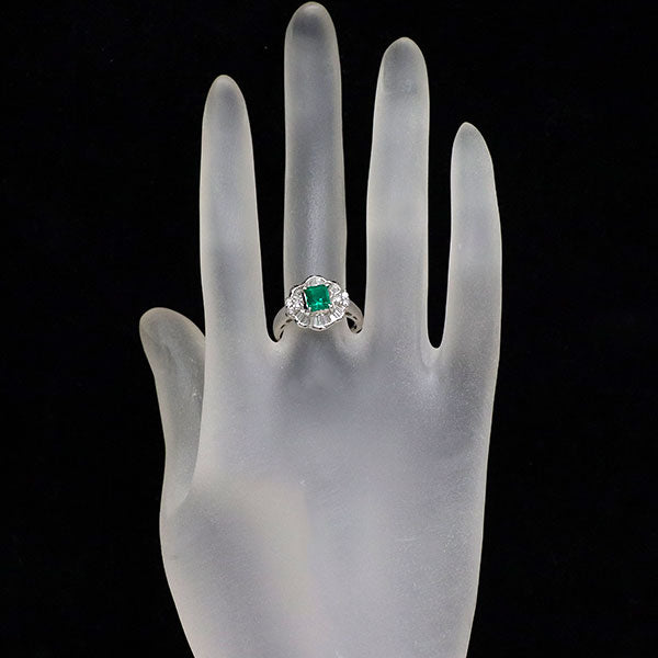 Pt900 コロンビア ムゾー鉱山産 ビビッドグリーンマイナーエメラルド ダイヤモンド リング 0.80ct D0.62ct