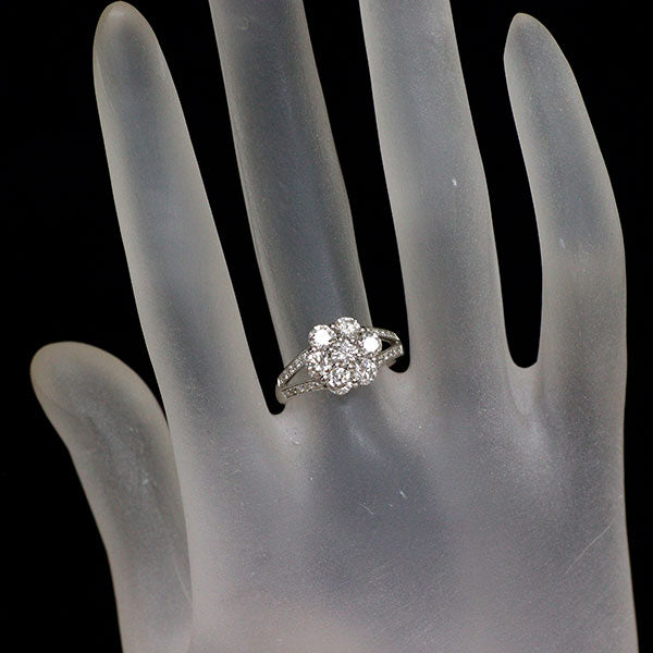 Pt900 ダイヤモンド リング 1.35ct フラワー