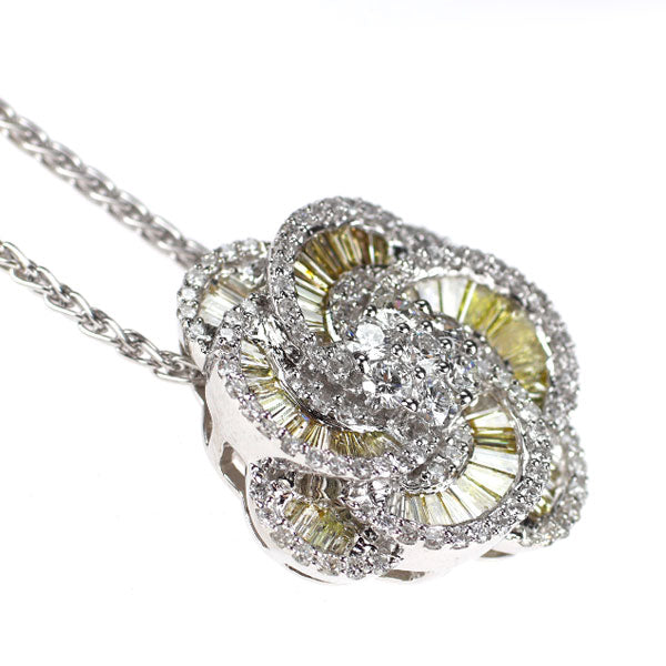 K18WG ダイヤモンド ペンダントネックレス 3.02ct フラワー