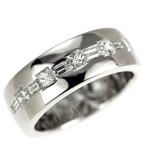 K18WG プリンセスカット/バケットカット ダイヤモンド リング 0.72ct