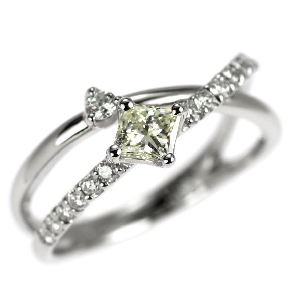 Pt900 プリンセスカット ダイヤモンド リング 0.33ct D0.23ct