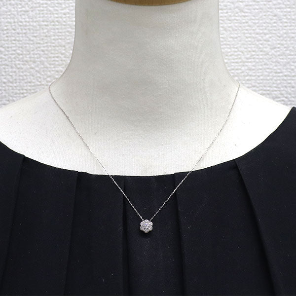 K18WG ダイヤモンド ペンダントネックレス 0.30ct フラワー