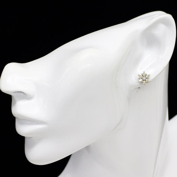 K18WG ダイヤモンド ピアス 0.70ct フラワー