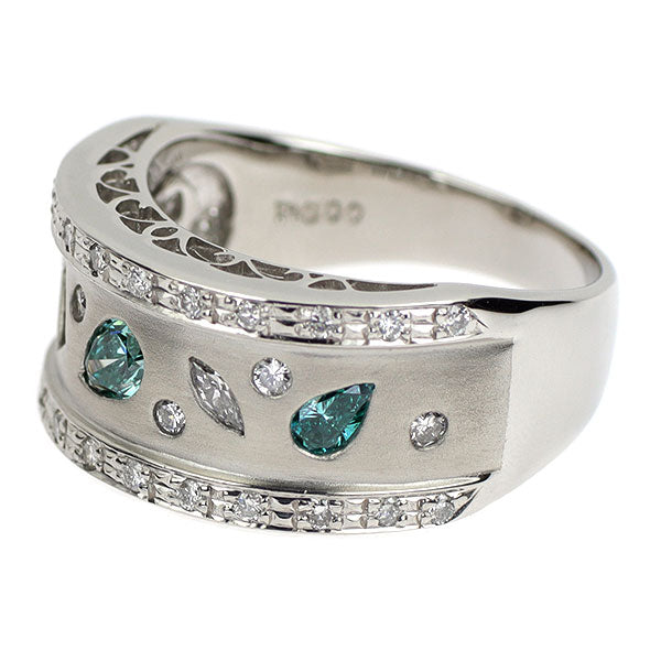 Pt900 カラーレス/トリートブルー ダイヤモンド リング 0.87ct