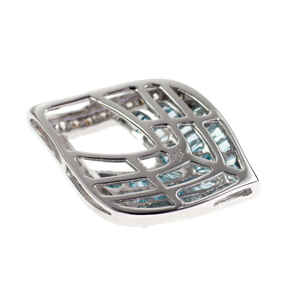 K18WG アイスブルー/カラーレス ダイヤモンド ペンダントトップ 0.85ct