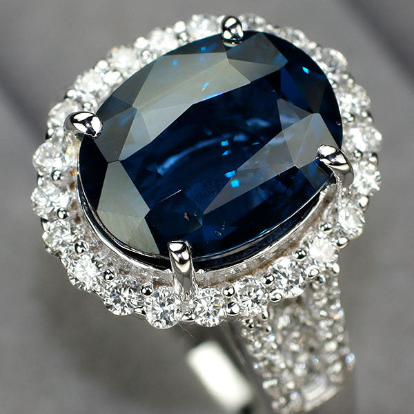 K18WG 非加熱ブルースピネル ダイヤモンド リング 5.48ct D0.72ct