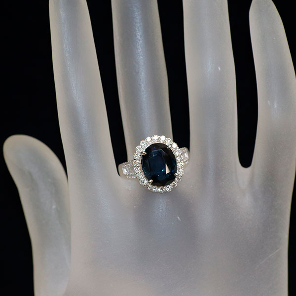 K18WG 非加熱ブルースピネル ダイヤモンド リング 5.48ct D0.72ct