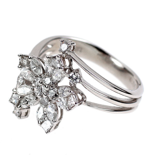 K18WG マーキス/プリンセス/ラウンド ダイヤモンド リング 0.86ct  フラワー