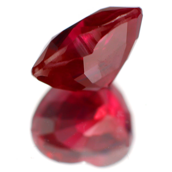 新品 ミャンマー/ビルマ産 ハートシェイプ ピジョンブラッド ルビー ルース 1.01ct 希少石 レアストーン【エスコレ】