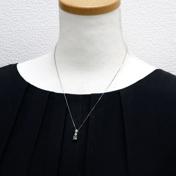 Pt900/ Pt850 プリンセスカット トリートグリーン ダイヤモンド  ペンダントネックレス 0.710ct D0.51ct スリーストーン