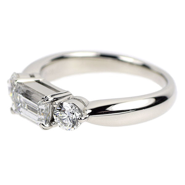 Pt900 エメラルドカット ダイヤモンド リング 1.008ct E VS2 D0.55ct