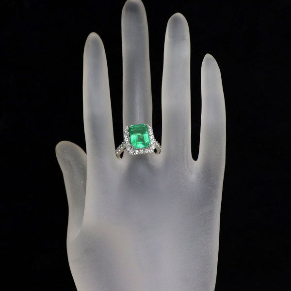 Pt900 エメラルド ダイヤモンド リング 4.90ct D1.01ct