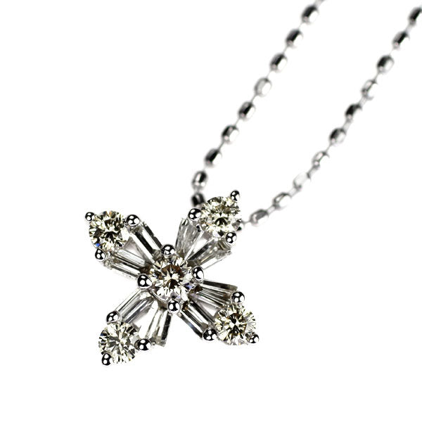 K18WG ダイヤモンド ペンダントネックレス 0.24ct クロス