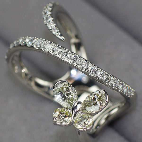 小寺智子 Pt900 ダイヤモンド リング YD0.75ct D0.44ct 蝶 春が動き出す