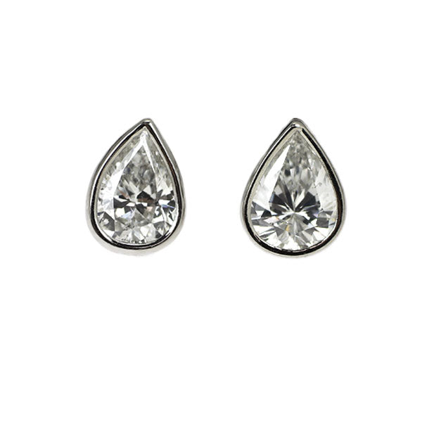 新品 Pt900 ペアシェイプ ダイヤモンド ピアス 0.854ct F SI1-2