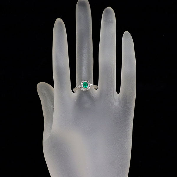 Pt900 エメラルド ダイヤモンド リング 0.33ct D0.23ct
