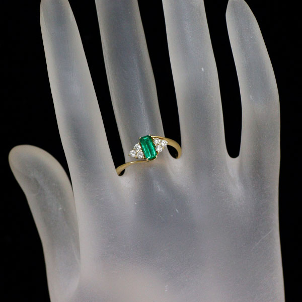 K18YG エメラルド ダイヤモンド リング 0.546ct D0.30ct