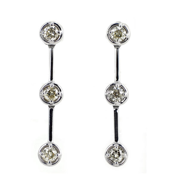 K18WG ダイヤモンド ピアス 0.30ct スリーストーン