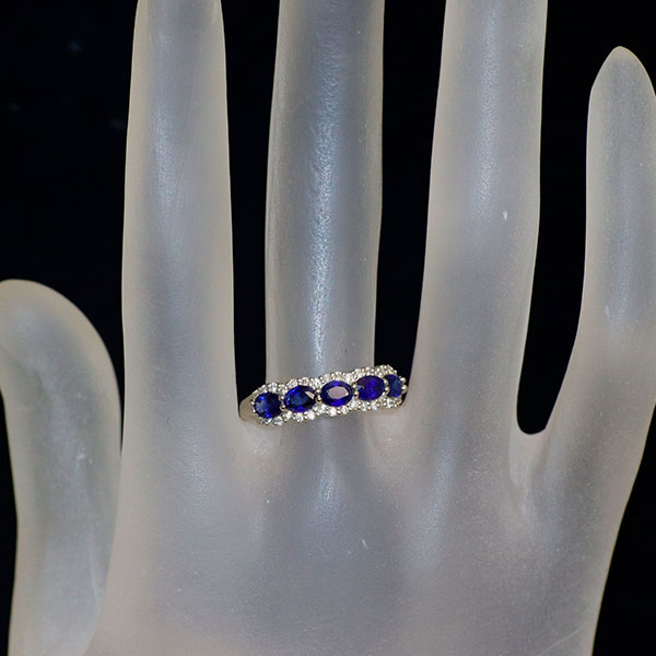 新品 Pt900 ロイヤルブルーカラーサファイア ダイヤモンド リング 1.06ct D0.16ct 【エスコレ】 ハーフエタニティ