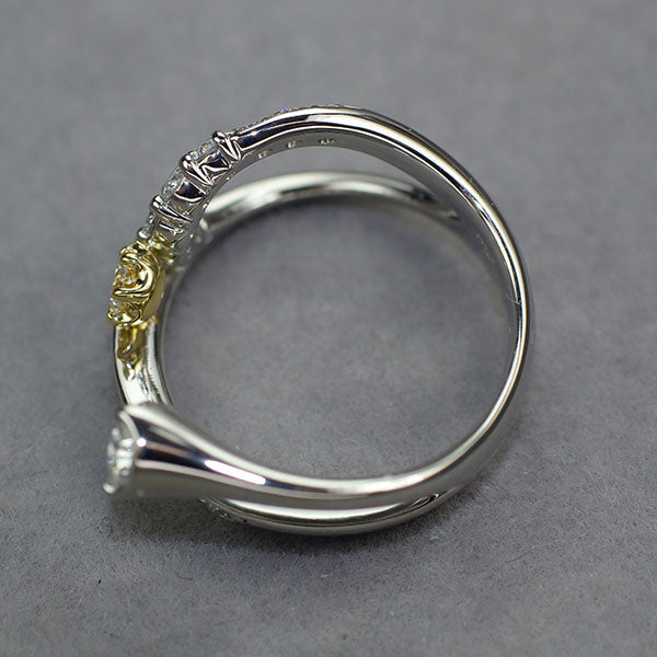 小寺智子 Pt900/K18 ペアシェイプダイヤモンド ダイヤモンド リング 0.345ct D0.68ct