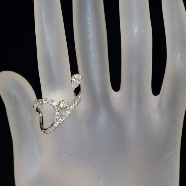 小寺智子 Pt900/K18 ペアシェイプダイヤモンド ダイヤモンド リング 0.345ct D0.68ct