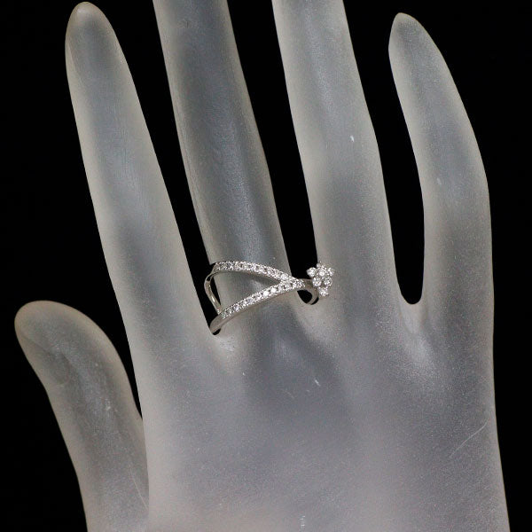 Pt950 ダイヤモンド リング 0.30ct フラワー