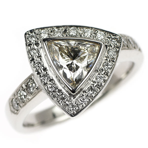 Pt900 トリリアントカット ダイヤモンド リング 1.011ct D0.30ct