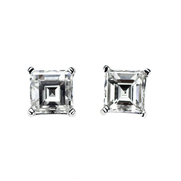 新品 Pt900 カレカット ダイヤモンド ピアス 0.882ct F/G VVS2/VS1