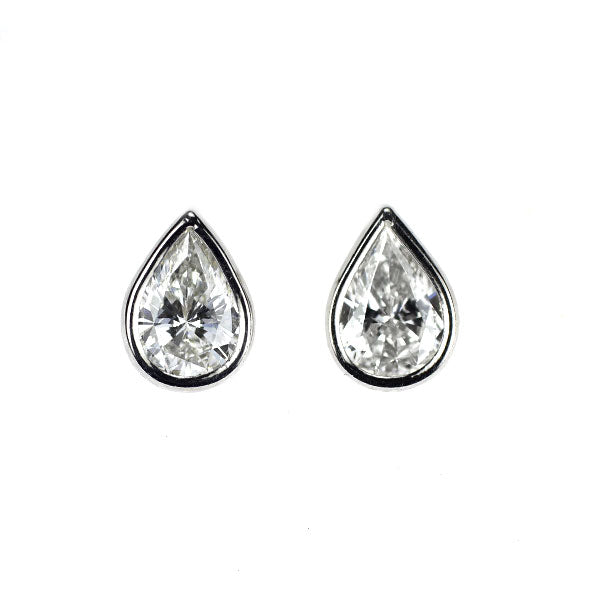 新品 Pt900 ペアシェイプ ダイヤモンド ピアス 0.622ct F/G SI2