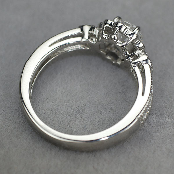 Pt950 ダイヤモンド リング 0.411ct D VVS2 3EX D0.38ct