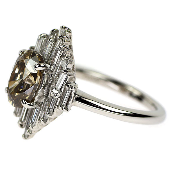 Pt900 オーバルカット ブラウンダイヤモンド リング 1.780ct D0.62ct