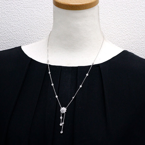 K18WG ダイヤモンド ステーションネックレス フラワー 0.90ct