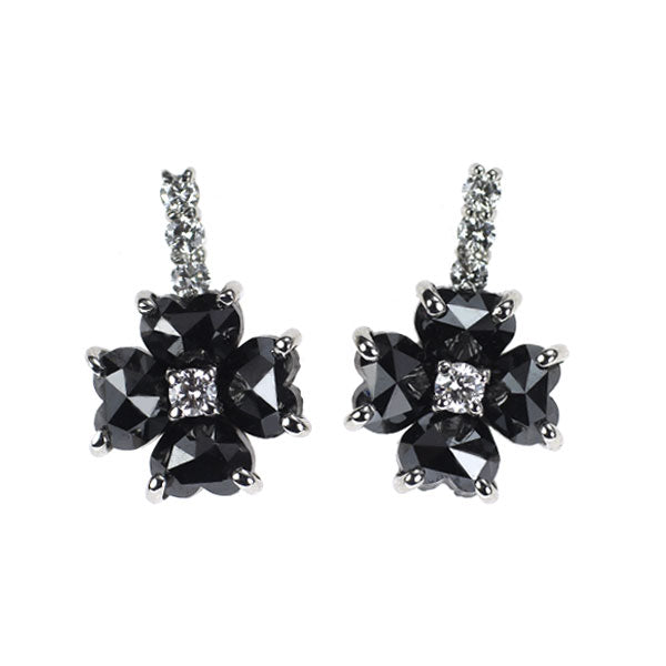 Pt950/ Pt900 ブラックダイヤモンド ピアス 1.00ct D0.10ct クローバー