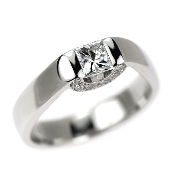 Pt900 プリンセスカット ダイヤモンド  リング 0.304ct D0.10ct