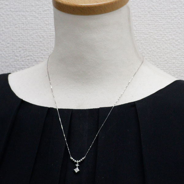 GSTV K18WG ダイヤモンド ペンダントネックレス 0.30ct