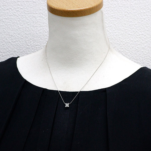 K18WG ダイヤモンド ペンダントネックレス 0.30ct フラワー