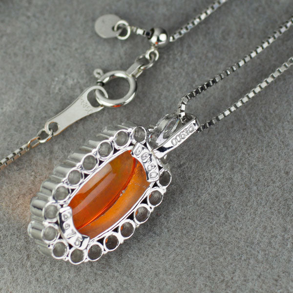 Pt900/ Pt850 ファイアー オパール ダイヤモンド ペンダントネックレス 2.75ct D0.80ct